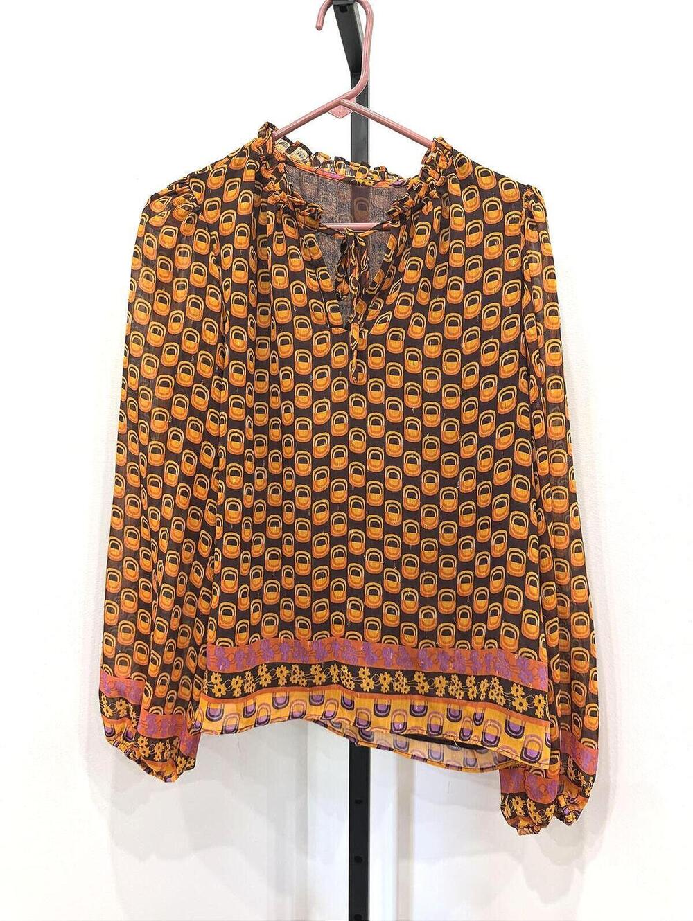 Vintage Style Long Sleeve Patterned Blouse
